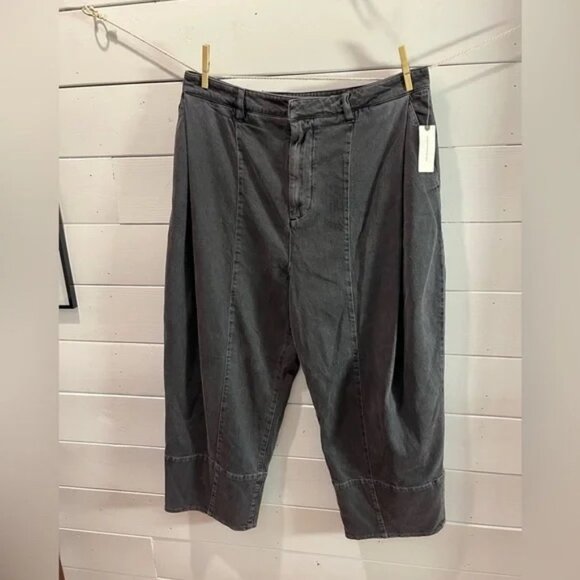 Pilcro Black Barrel Jeans NWT - Picture 6 of 10